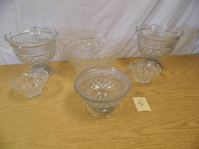 Serving Pieces