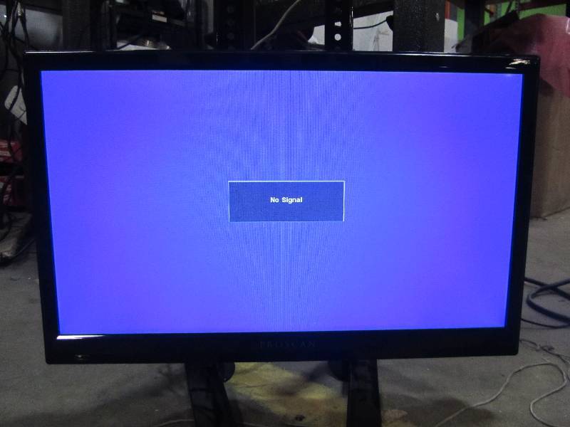 lot 9 image: Proscan PLEDV1945A-B 19-Inch 720p 60Hz LED TV-DVD Combo