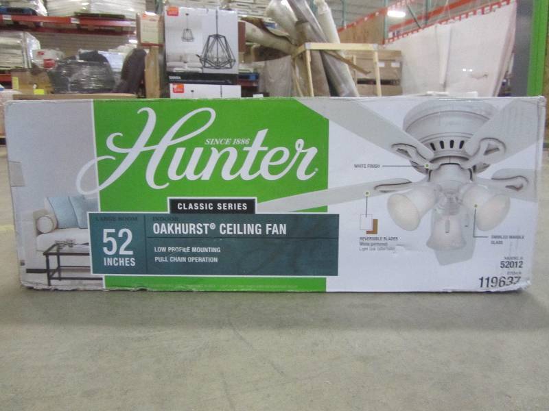 lot 59 image: Hunter  Oakhurst 52 in. Indoor Low Profile White Ceiling Fan with Light
