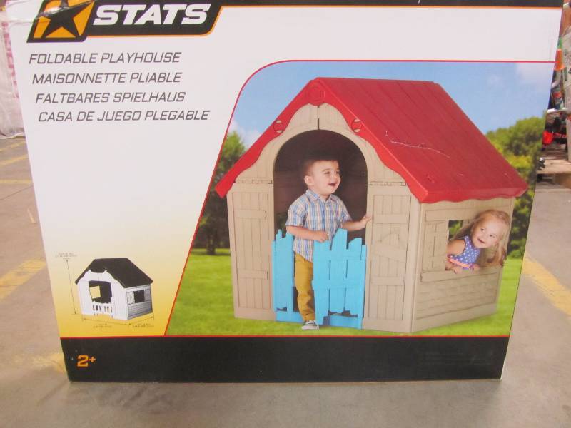 lot 71 image: Keter Easy 2-step Foldable Playhouse