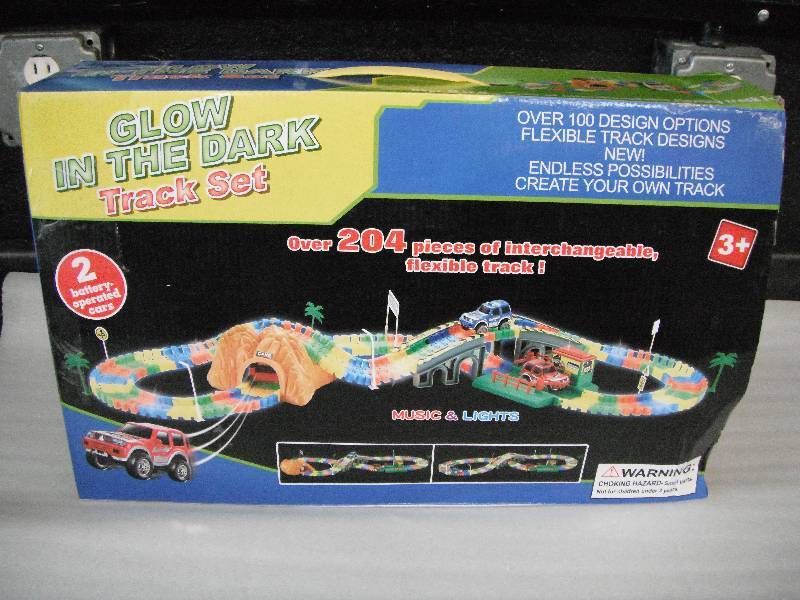Glow in the Dark Track Set