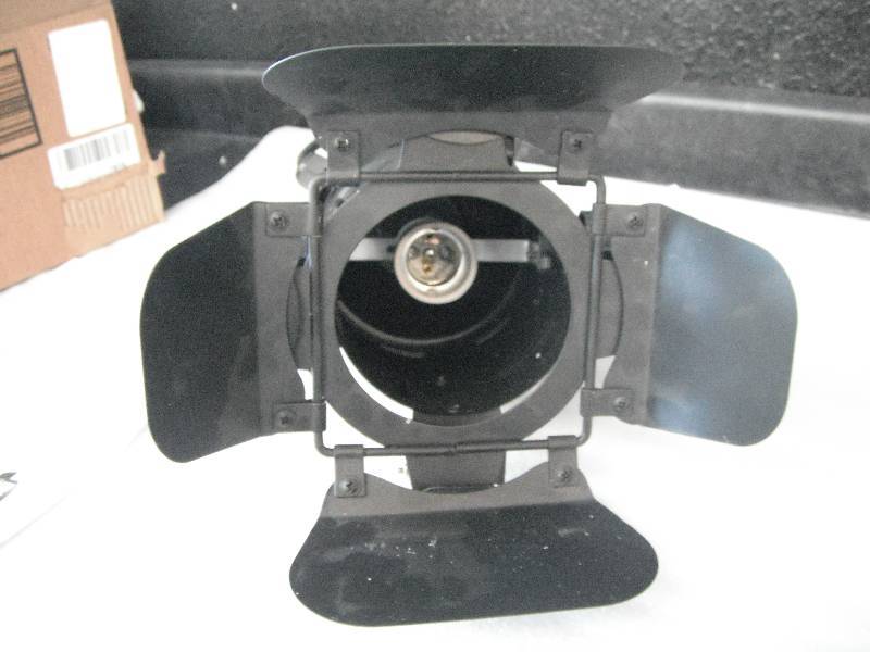 Theater Style Track Light Fixture