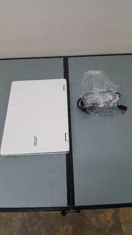 FOR PARTS AS-IS Acer R11 Laptop