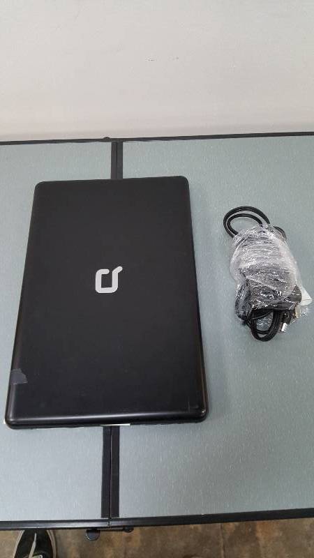 FOR PARTS AS-IS Compaq Presario Laptop