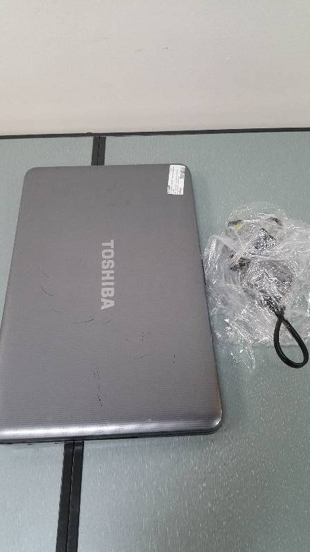 FOR PARTS  AS-IS Toshiba Satellite
