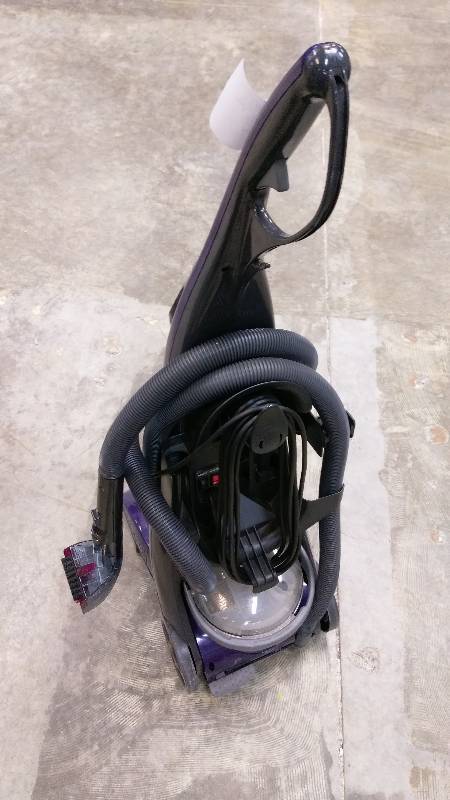 FOR PARTS AS-IS Bissell Preheat Pet Cleaner