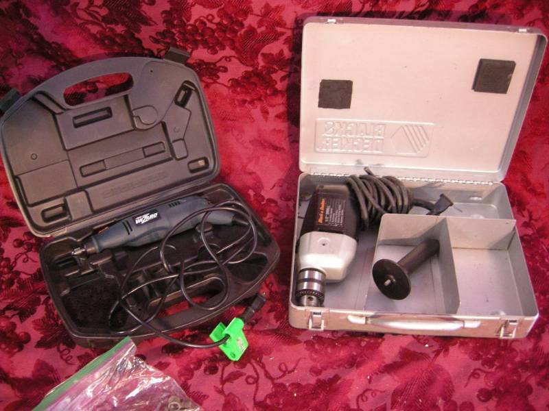 lot 36 image: B&D Drill and Wizard Tool