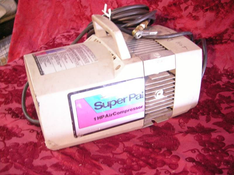 lot 38 image: C.H Super Pal 1hp Air Compressor