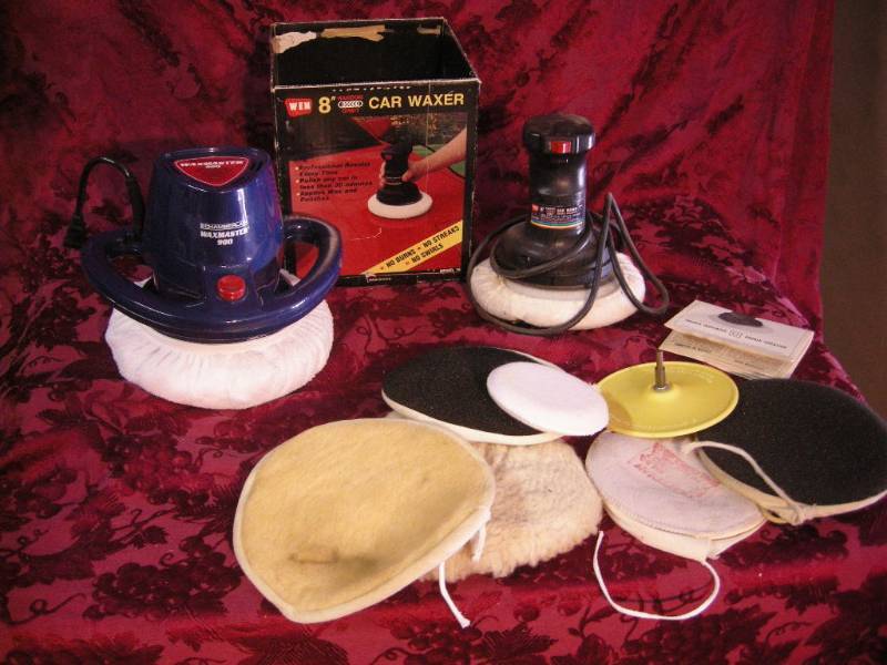 lot 48 image: 2 Car WaxerPolishers