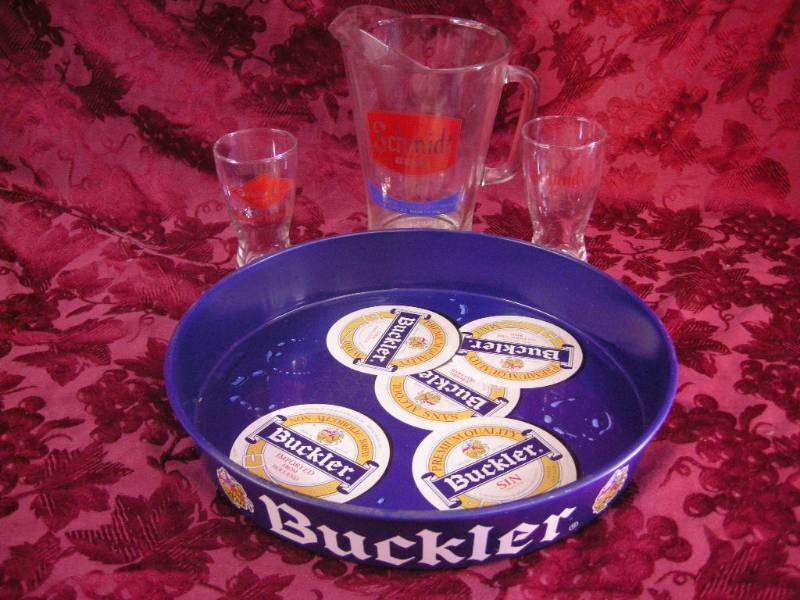 lot 71 image: Vintage Beer Tray, Pitcher, Glass