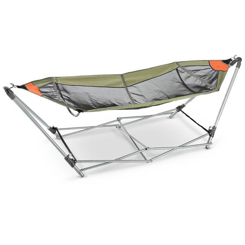 lot 74 image: Guide Gear Folding Hammock