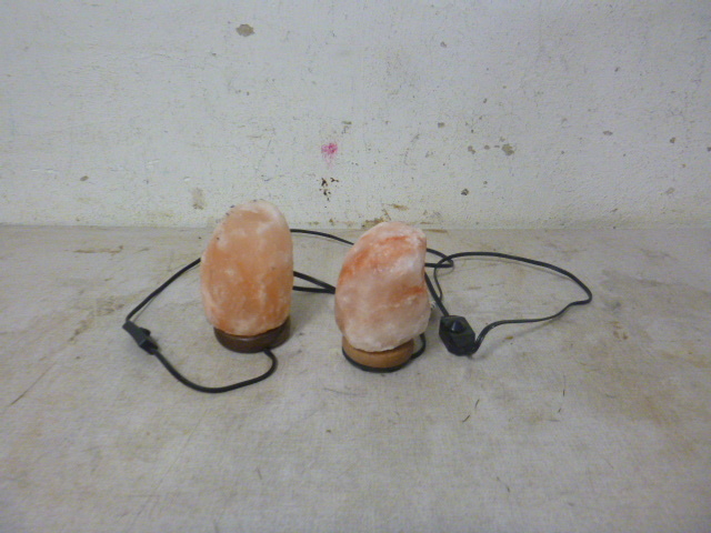 2 Himalayan Salt Lamps