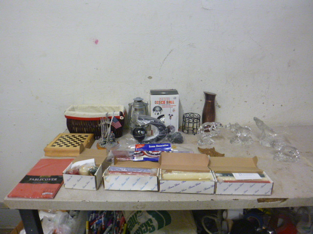 Miscellaneous Dcor
