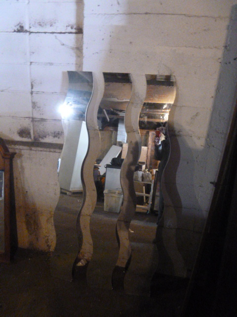 3 Mirrors