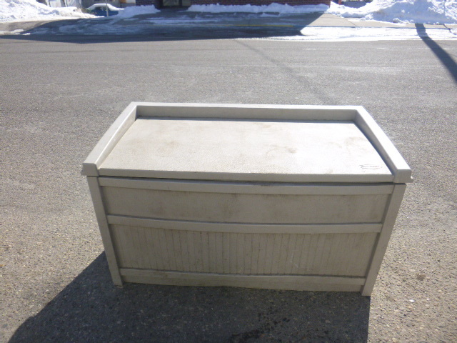 Deck Box
