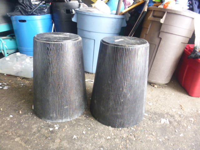 2 Plastic Brown Plant Stands