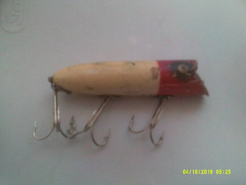 VINTAGE HEDDON WOODEN LURE