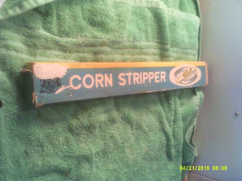 ANTIQUE CORN STRIPPER