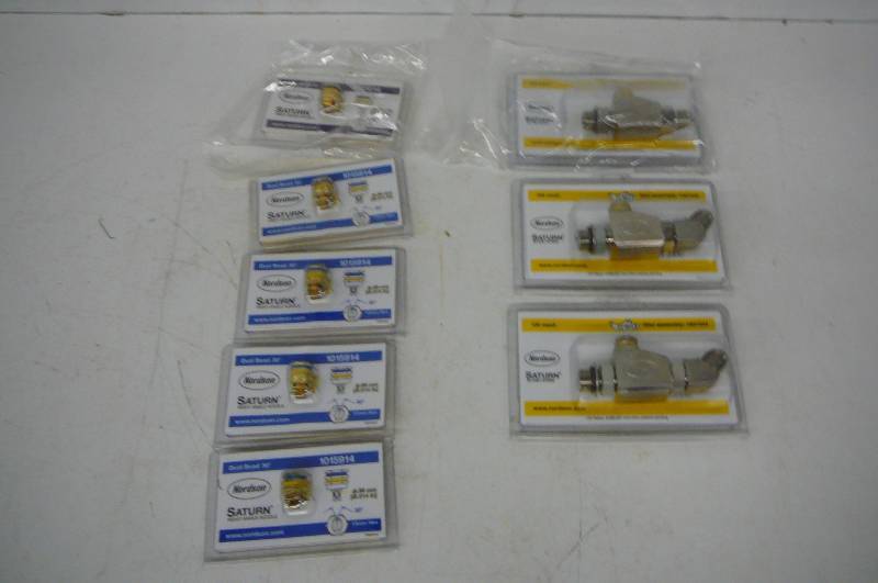 lot 24 image: Nordson Filter Assembly 1-1007034 & 2-1007234 Nozzles 1- #1011014 & 4- 1015914