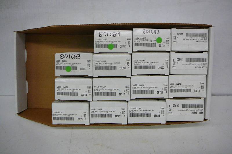 lot 42 image: Mac Valves Minnie #111B-511RE 15 Count