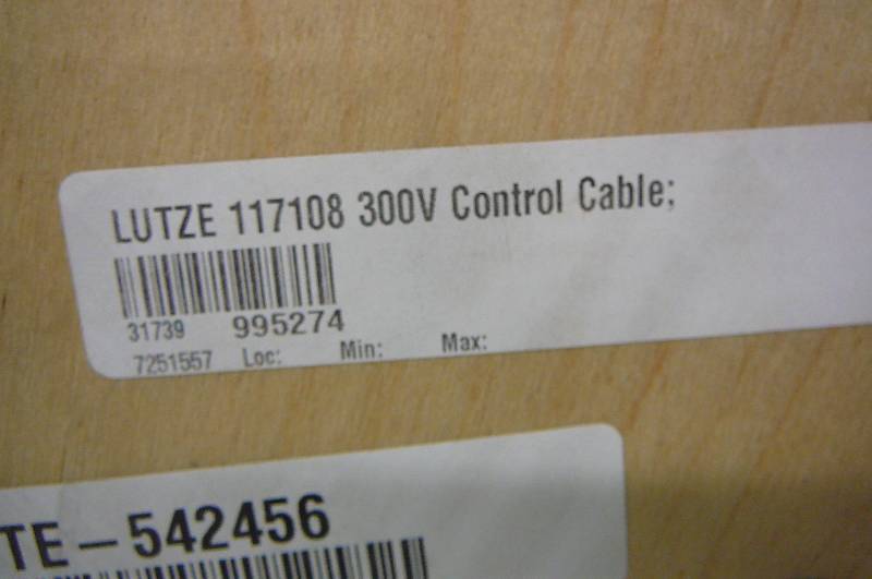 lot 61 image: LUTZE 117108 300v Control Cable