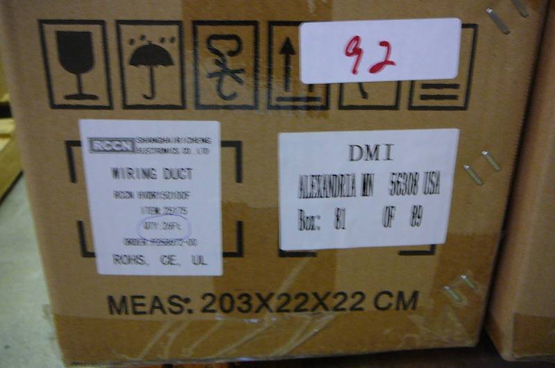 lot 92 image: Wiring Duct RCCN Item 25275 HVDR150100F QTY 26