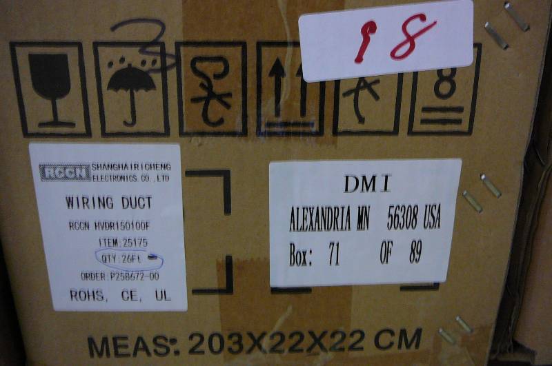 lot 98 image: Wiring Duct RCCN Item 25275 HVDR150100F QTY 26