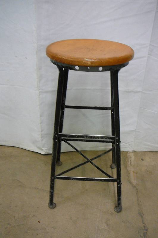 lot 104 image: Metal Stool 30