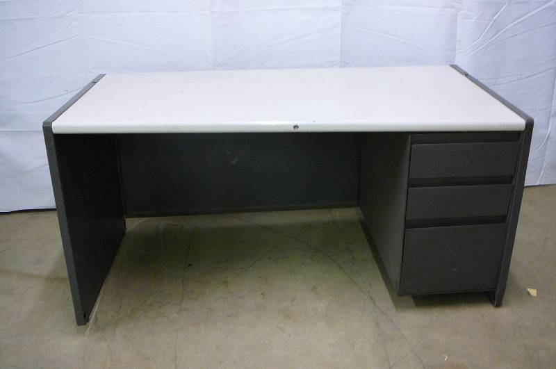Steel Case Desk 3 Drawer 61 X 30 X 30 Manufacturing Over Runs