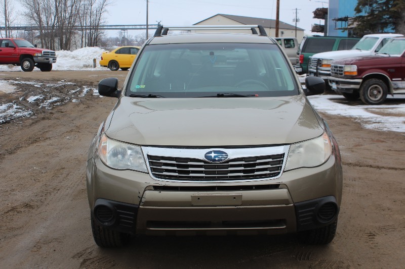 lot 2268 image: 2009 Subaru Forester X  AWD - 5 Speed Manual -