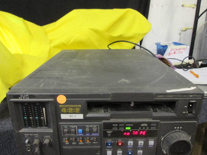 lot 174 image: JVC Component 4.2.2 professional vi...