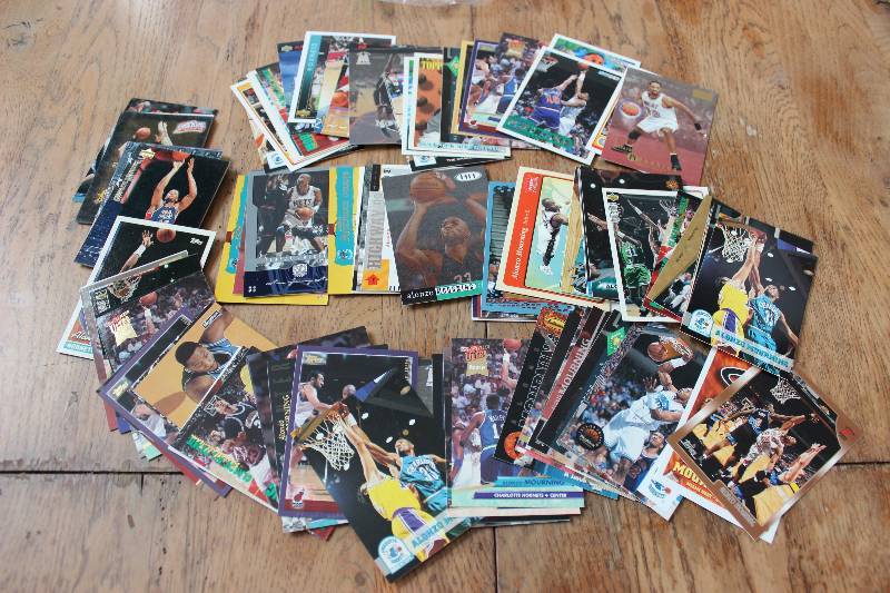 lot 73 image: 100 Alonzo Mourning Cards...