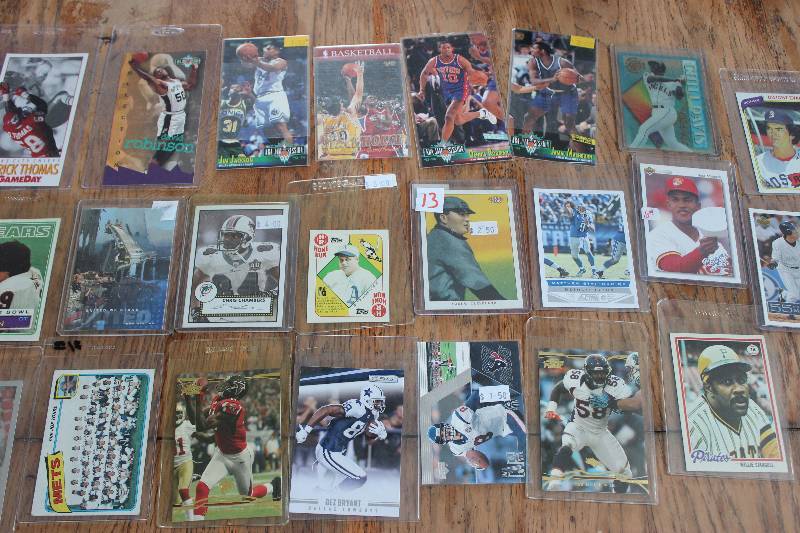 lot 13 image: Lot of Start Cards...