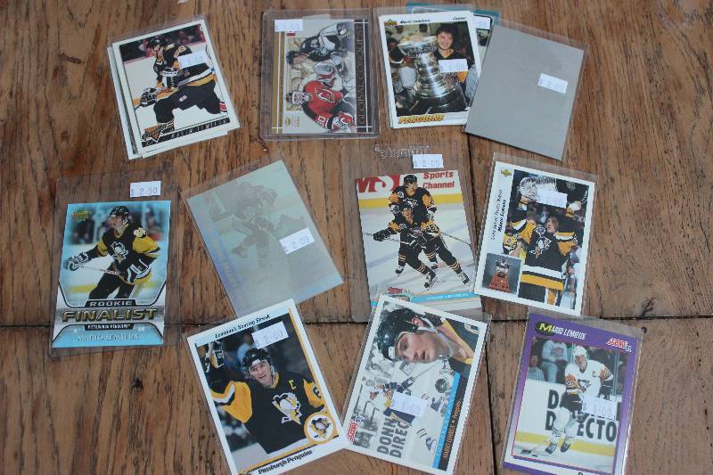 lot 32 image: Mario Lemieux Cards...