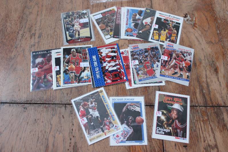 lot 36 image: 20 Michael Jordan Cards...
