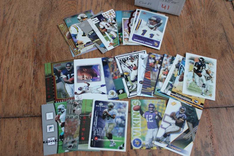 lot 41 image: 100 Daunte Culpepper Cards...