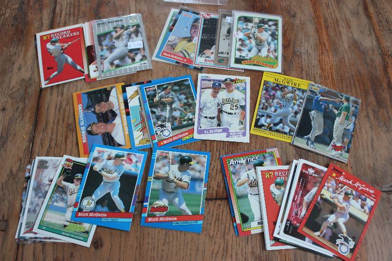 lot 48 image: 50 Mark McGwire Cards...