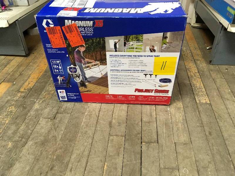 Graco 262800 Airless Paint Sprayer, 12 HP, 0.27 gpm  in like new condition