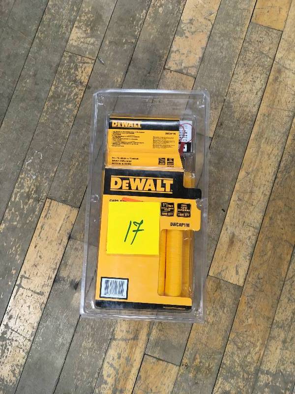 DeWalt 9874363 1 in. Cap Stapler Pak 18 Gauge  in like new condition