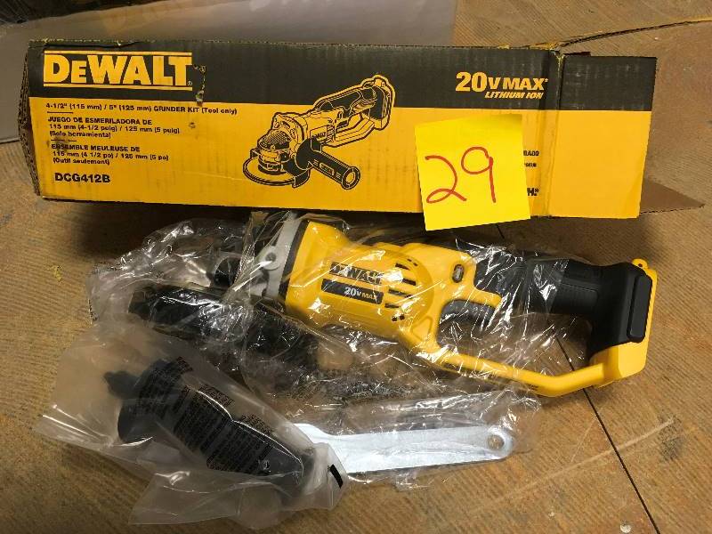 DeWalt 20-Volt Max Lithium-Ion Cordless 4-12 in. Grinder (Tool Only) not used