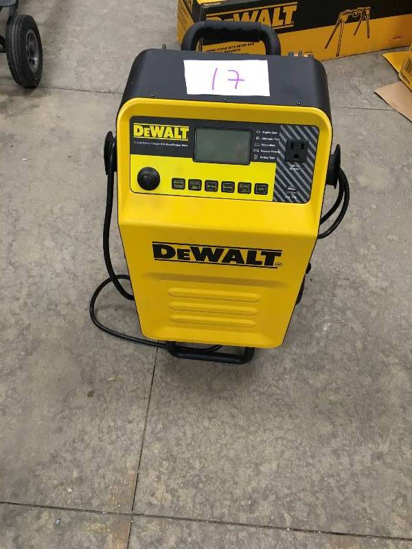 DEWALT  70 Amp Wheel Charger with 200 Amp Engine Start in good condition
