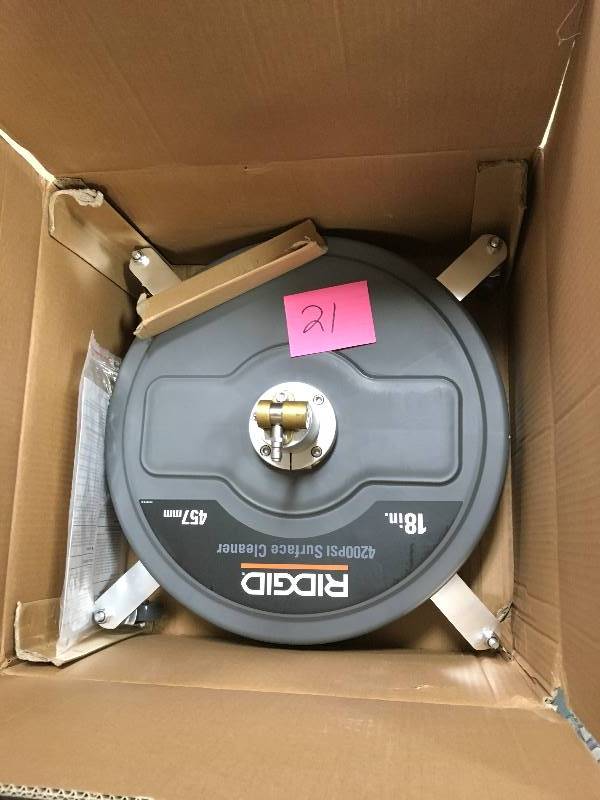 Ridgid Professional 18 in. 4200 PSI Quick Connect Surface Cleaner for Gas Pressure Washers Open  box never used