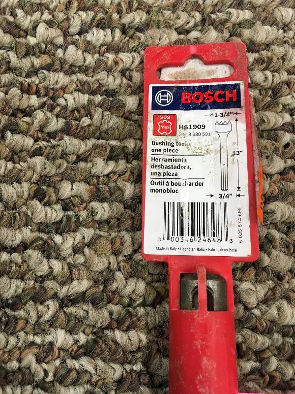 Bosch HS1909 SDS-max 1-34 in x 1-34 in. Concrete Bushing Head