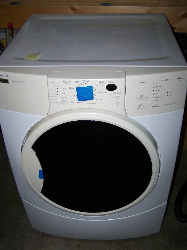 lot 12 image: Kenmore Electric Dryer