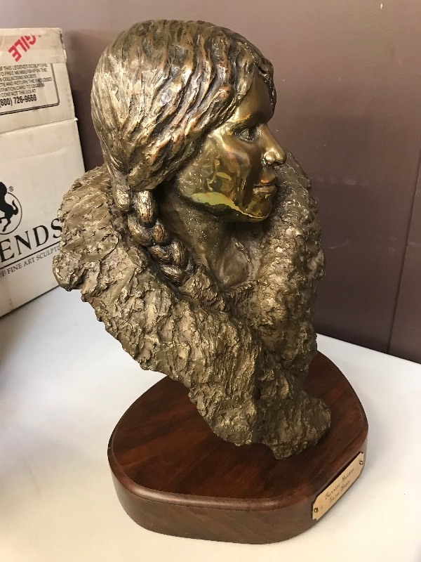 lot 119 image: SUNRISE MAIDEN STATUE  BUST