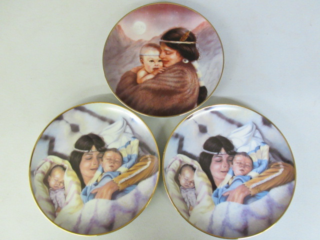 lot 146 image: ARTAFFECTS COLLECTOR PLATES