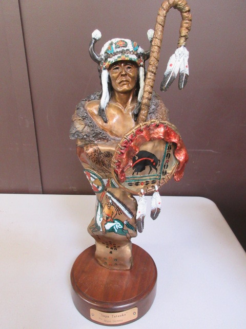 lot 350 image: BRONZE STATUE BY BRUCE CONTWAY