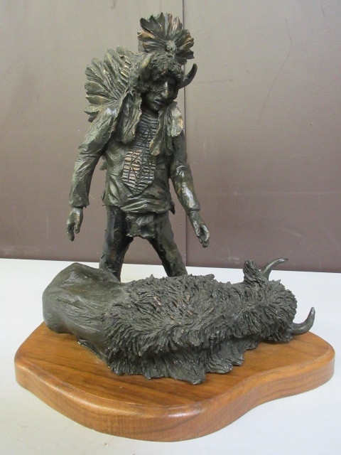 lot 353 image: CERAMIC STATUE BY L. PENGILL