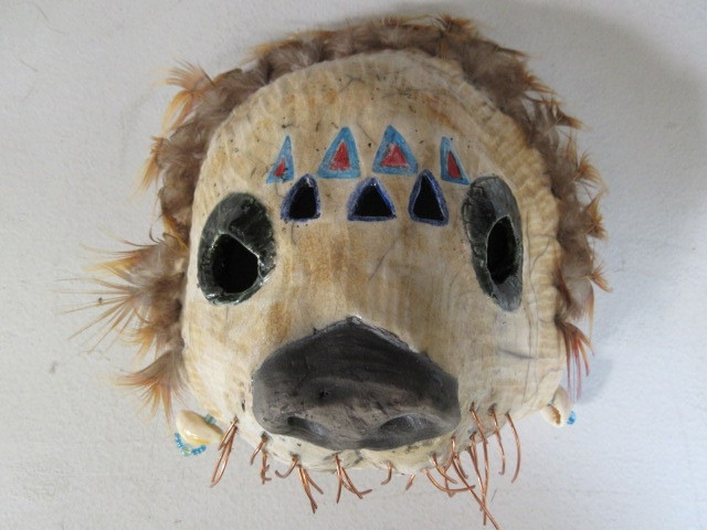 lot 400 image: ALEUT SEA OTTER CAST BY LILLIAN PITT