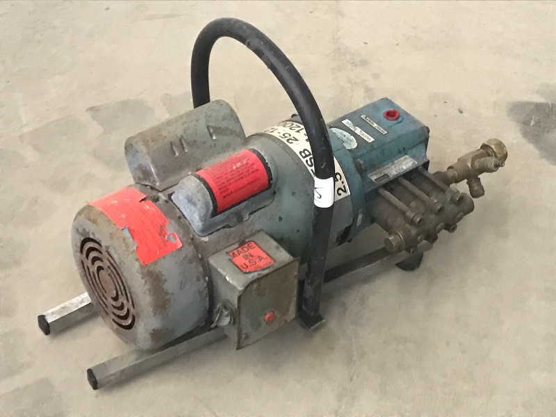 lot 25 image: CAT Model SF22E Commercial 1200PS...